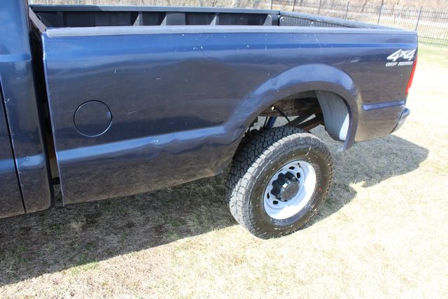 2001 Ford F-350 Super Duty Diesel 7.3L 4x4 XL | Roscoe, IL | Autoland Outlets