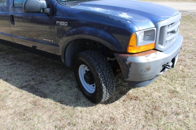 2001 Ford F-350 Super Duty Diesel 7.3L 4x4 XL | Roscoe, IL | Autoland Outlets