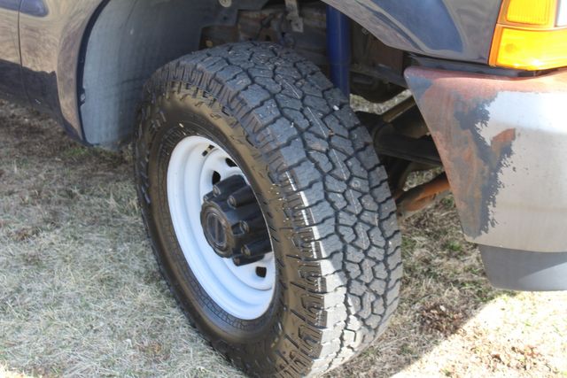 2001 Ford F-350 Super Duty Diesel 7.3L 4x4 XL | Roscoe, IL | Autoland Outlets