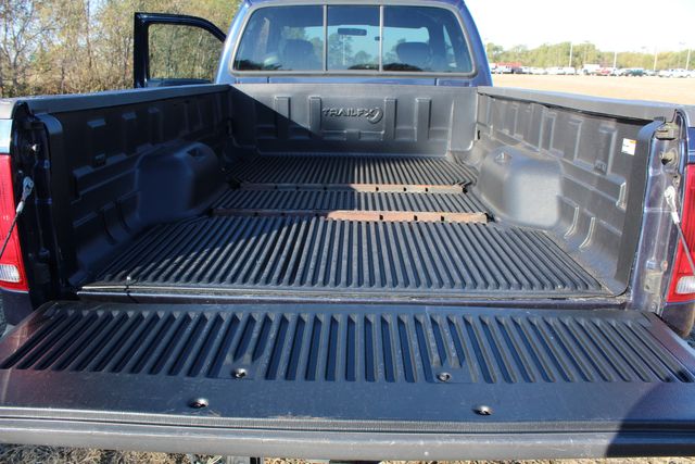 2001 Ford F-350 Super Duty Diesel Dually RWD XLT | Roscoe, IL | Autoland Outlets 2001 Ford F-350 Super Duty Diesel Dually RWD XLT | Roscoe, IL | Autoland Outlets