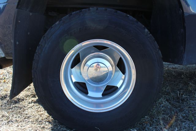 2001 Ford F-350 Super Duty Diesel Dually RWD XLT | Roscoe, IL | Autoland Outlets 2001 Ford F-350 Super Duty Diesel Dually RWD XLT | Roscoe, IL | Autoland Outlets
