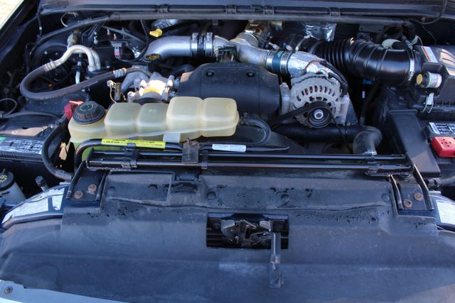 2001 Ford F-350 Super Duty Diesel Dually RWD XLT | Roscoe, IL | Autoland Outlets 2001 Ford F-350 Super Duty Diesel Dually RWD XLT | Roscoe, IL | Autoland Outlets