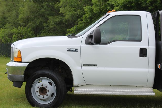 2001 Ford F-550 Super Duty XL | Roscoe, IL | Autoland Outlets 2001 Ford F-550 Super Duty XL | Roscoe, IL | Autoland Outlets
