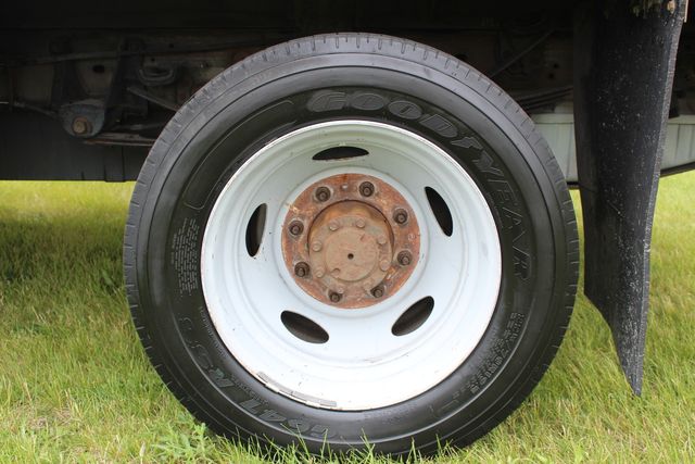 2001 Ford F-550 Super Duty XL | Roscoe, IL | Autoland Outlets 2001 Ford F-550 Super Duty XL | Roscoe, IL | Autoland Outlets