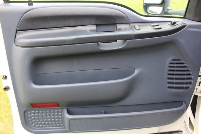 2001 Ford F-550 Super Duty XL | Roscoe, IL | Autoland Outlets 2001 Ford F-550 Super Duty XL | Roscoe, IL | Autoland Outlets