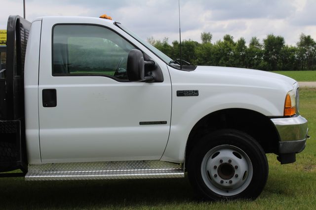 2001 Ford F-550 Super Duty XL | Roscoe, IL | Autoland Outlets 2001 Ford F-550 Super Duty XL | Roscoe, IL | Autoland Outlets
