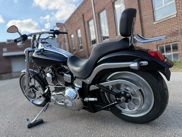 2001 Harley-Davidson Softail Deuce