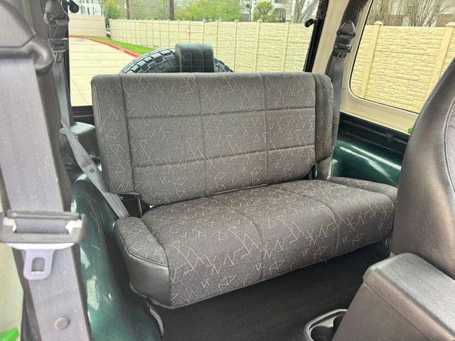 2001 Jeep Wrangler Sport | Houston, TX | Houston Auto Credit