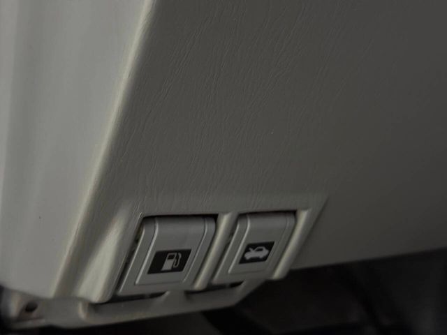 2001 Toyota Land Cruiser Base | Houston, TX | Houston Auto Credit 2001 Toyota Land Cruiser Base | Houston, TX | Houston Auto Credit