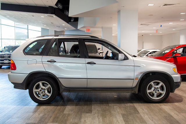 2002 BMW X5 3.0i