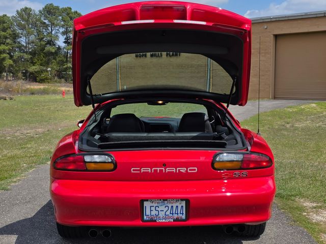 2002 Chevrolet Camaro SS 35th Anniversary 2002 Chevrolet Camaro SS 35th Anniversary