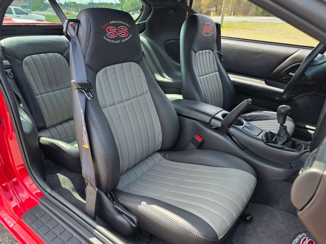 2002 Chevrolet Camaro SS 35th Anniversary