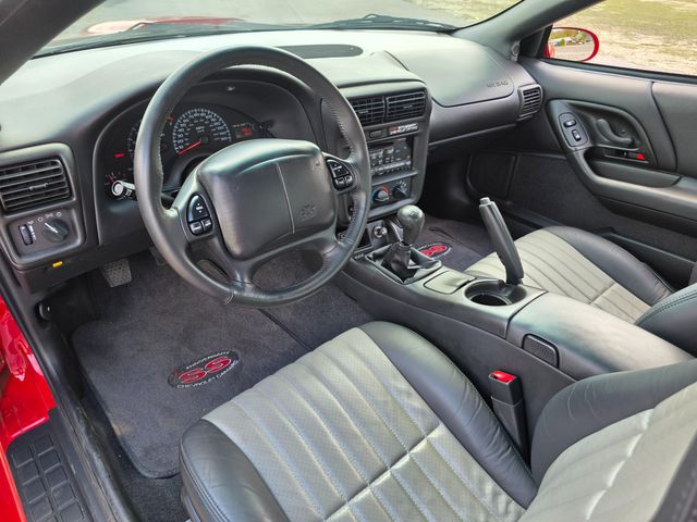 2002 Chevrolet Camaro SS 35th Anniversary 2002 Chevrolet Camaro SS 35th Anniversary