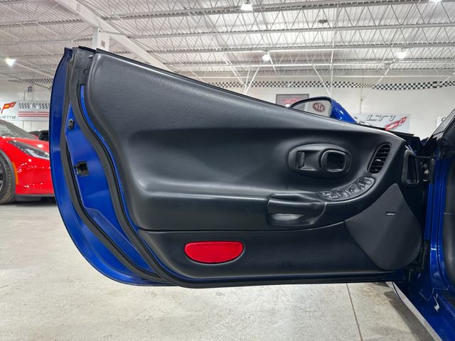 2002 Chevrolet Corvette Coupe 1SC, F45, QF5, G92, V49, U1S, HUD, Auto Nice | Dallas, Texas | Corvette Warehouse 