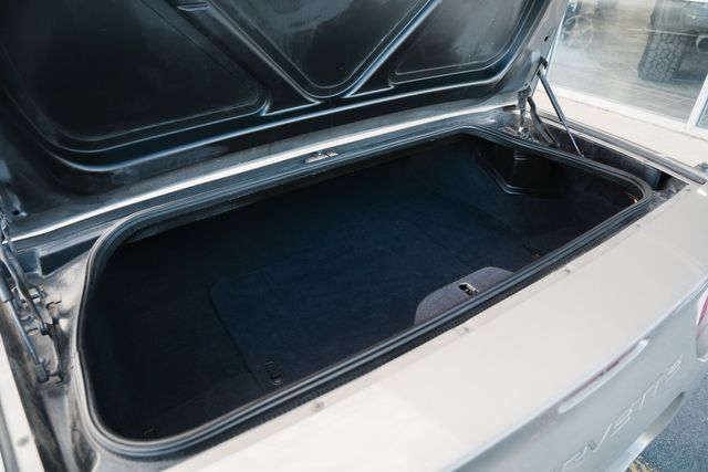 2002 Chevrolet Corvette CONVERTIBLE / REGULAR SERVICE / LOW MILES | Austin, TX | Rocky Mountain Truck Stop Austin 2002 Chevrolet Corvette CONVERTIBLE / REGULAR SERVICE / LOW MILES | Austin, TX | Rocky Mountain Truck Stop Austin