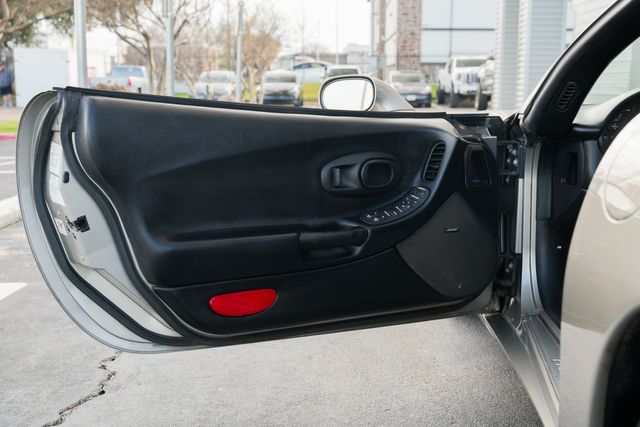 2002 Chevrolet Corvette CONVERTIBLE / REGULAR SERVICE / LOW MILES | Austin, TX | Rocky Mountain Truck Stop Austin