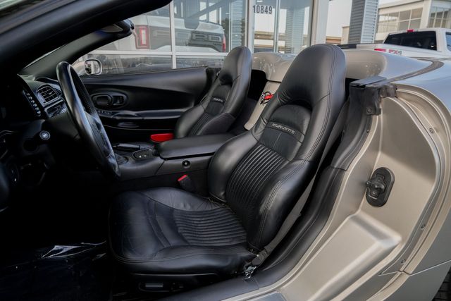 2002 Chevrolet Corvette CONVERTIBLE / REGULAR SERVICE / LOW MILES | Austin, TX | Rocky Mountain Truck Stop Austin 2002 Chevrolet Corvette CONVERTIBLE / REGULAR SERVICE / LOW MILES | Austin, TX | Rocky Mountain Truck Stop Austin