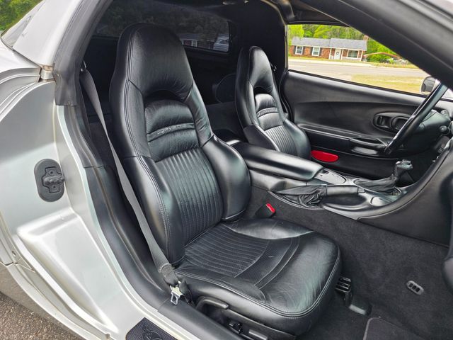 2002 Chevrolet Corvette Coupe 2002 Chevrolet Corvette Coupe