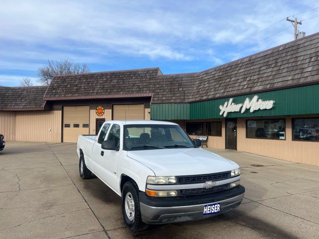 2002 Chevrolet Silverado 1500 LS ONLY 39,000 Miles | Dickinson, ND | Heiser Motors 2002 Chevrolet Silverado 1500 LS ONLY 39,000 Miles | Dickinson, ND | Heiser Motors