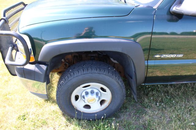 2002 Chevrolet Silverado 2500HD Manual Transmission | Roscoe, IL | Autoland Outlets 2002 Chevrolet Silverado 2500HD Manual Transmission | Roscoe, IL | Autoland Outlets