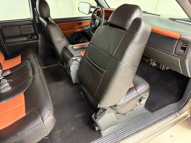 2002 Chevrolet Silverado 3500 4X2 4dr Extended Cab | Houston, TX | Houston Auto Credit 2002 Chevrolet Silverado 3500 4X2 4dr Extended Cab | Houston, TX | Houston Auto Credit