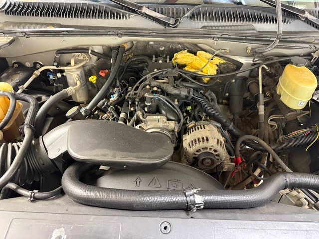 2002 Chevrolet Silverado 3500 4X2 4dr Extended Cab | Houston, TX | Houston Auto Credit 2002 Chevrolet Silverado 3500 4X2 4dr Extended Cab | Houston, TX | Houston Auto Credit