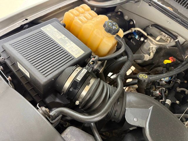 2002 Chevrolet Silverado 3500 4X2 4dr Extended Cab | Houston, TX | Houston Auto Credit 2002 Chevrolet Silverado 3500 4X2 4dr Extended Cab | Houston, TX | Houston Auto Credit