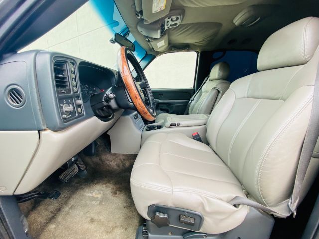 2002 Chevrolet Tahoe 4WD | Lubbock, TX | Chaparral Motors - Lubbock 2002 Chevrolet Tahoe 4WD | Lubbock, TX | Chaparral Motors - Lubbock