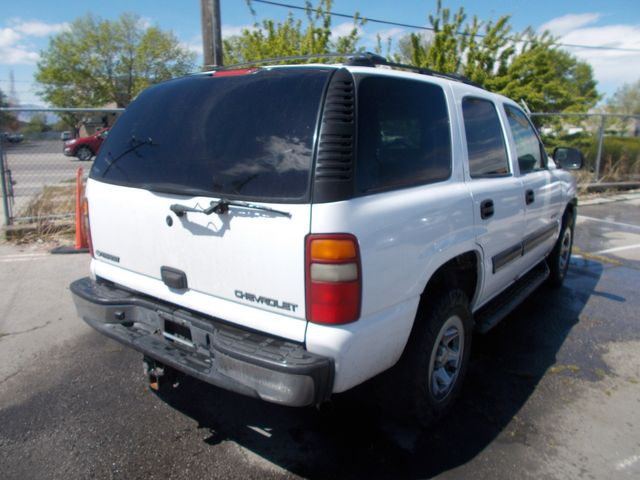 2002 Chevrolet Tahoe Base