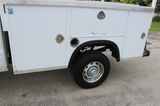 2002 Dodge Ram 2500 4x4 Utility | Roscoe, IL | Autoland Outlets 2002 Dodge Ram 2500 4x4 Utility | Roscoe, IL | Autoland Outlets