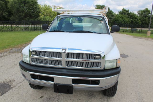 2002 Dodge Ram 2500 4x4 Utility | Roscoe, IL | Autoland Outlets 2002 Dodge Ram 2500 4x4 Utility | Roscoe, IL | Autoland Outlets