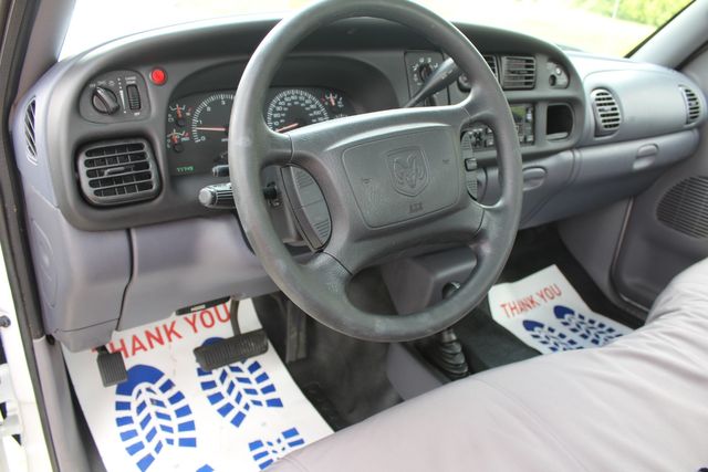 2002 Dodge Ram 2500 4x4 Utility | Roscoe, IL | Autoland Outlets 2002 Dodge Ram 2500 4x4 Utility | Roscoe, IL | Autoland Outlets