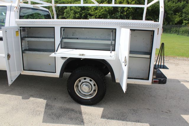 2002 Dodge Ram 2500 4x4 Utility | Roscoe, IL | Autoland Outlets 2002 Dodge Ram 2500 4x4 Utility | Roscoe, IL | Autoland Outlets