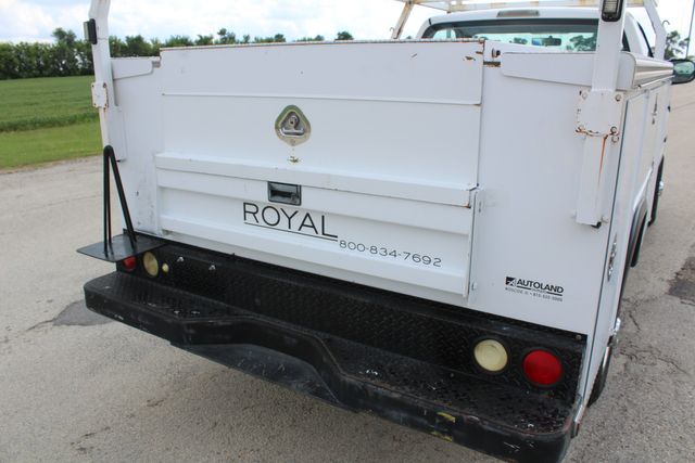 2002 Dodge Ram 2500 4x4 Utility | Roscoe, IL | Autoland Outlets 2002 Dodge Ram 2500 4x4 Utility | Roscoe, IL | Autoland Outlets