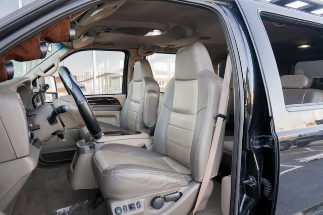 2002 Ford Excursion Limited 4X4 / 7.3L TURBO DIESEL W/ UPGRADES | Austin, TX | Rocky Mountain Truck Stop Austin