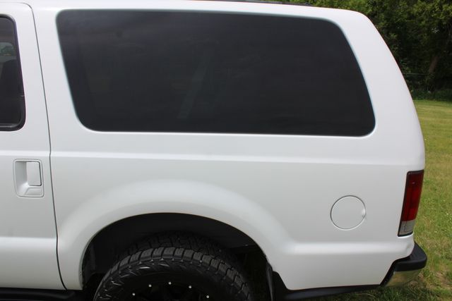 2002 Ford Excursion Diesel 4x4 XLT | Roscoe, IL | Autoland Outlets