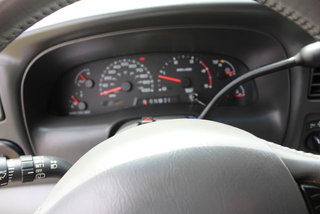 2002 Ford Excursion Diesel 4x4 XLT | Roscoe, IL | Autoland Outlets