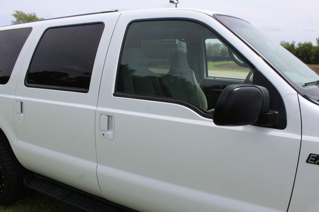 2002 Ford Excursion Diesel 4x4 XLT | Roscoe, IL | Autoland Outlets 2002 Ford Excursion Diesel 4x4 XLT | Roscoe, IL | Autoland Outlets