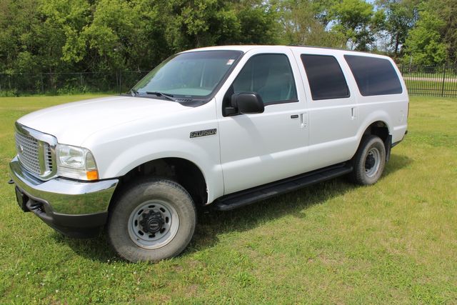 2002 Ford Excursion Diesel 4x4 XLT | Roscoe, IL | Autoland Outlets 2002 Ford Excursion Diesel 4x4 XLT | Roscoe, IL | Autoland Outlets