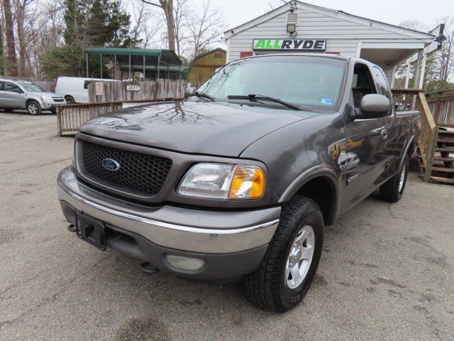 2002 Ford F-150 XLT SuperCab Short Bed 4WD
