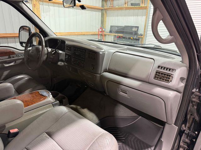 2002 Ford F-350 Super Duty Lariat LE | Jupiter, FL | Florida Toys & Trucks LLC 2002 Ford F-350 Super Duty Lariat LE | Jupiter, FL | Florida Toys & Trucks LLC