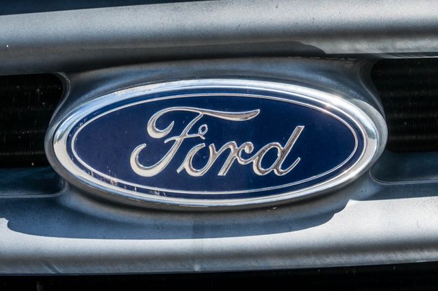 2002 Ford F-350 Super Duty XLT 2002 Ford F-350 Super Duty XLT