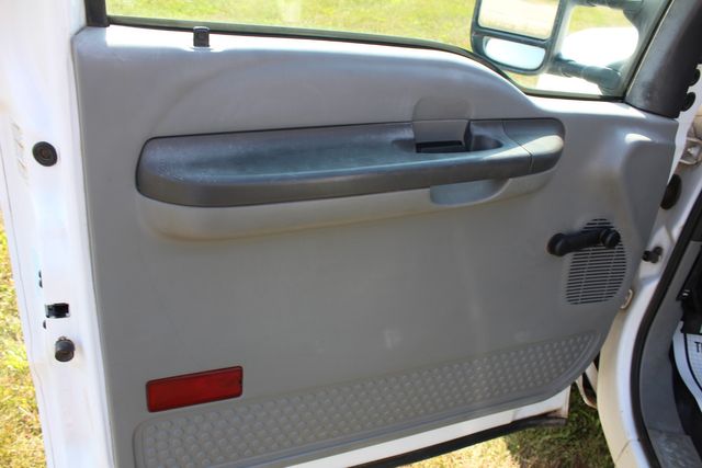 2002 Ford F-550 Super Duty XL Cab & Chassis | Roscoe, IL | Autoland Outlets 2002 Ford F-550 Super Duty XL Cab & Chassis | Roscoe, IL | Autoland Outlets