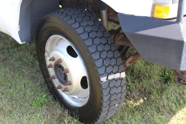 2002 Ford F-550 Super Duty XL Cab & Chassis | Roscoe, IL | Autoland Outlets 2002 Ford F-550 Super Duty XL Cab & Chassis | Roscoe, IL | Autoland Outlets