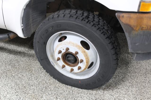 2002 Ford F-550 Super Duty XL | Roscoe, IL | Autoland Outlets 2002 Ford F-550 Super Duty XL | Roscoe, IL | Autoland Outlets