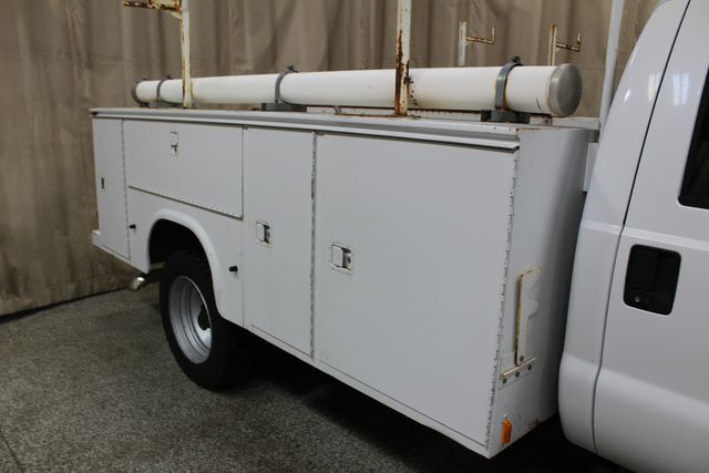 2002 Ford F-550 Super Duty XL | Roscoe, IL | Autoland Outlets 2002 Ford F-550 Super Duty XL | Roscoe, IL | Autoland Outlets