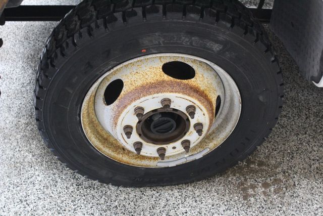 2002 Ford F-550 Super Duty XL | Roscoe, IL | Autoland Outlets 2002 Ford F-550 Super Duty XL | Roscoe, IL | Autoland Outlets