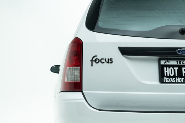 2002 Ford Focus SE Wagon Only 27k Miles | Carrollton, TX | Texas Hot Rides 2002 Ford Focus SE Wagon Only 27k Miles | Carrollton, TX | Texas Hot Rides