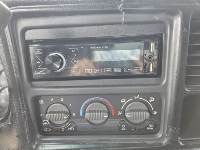 2002 GMC Sierra 2500HD SL | Conroe, TX | GNC Motors 2002 GMC Sierra 2500HD SL | Conroe, TX | GNC Motors