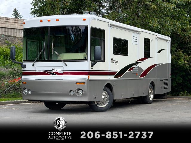 2002 Itasca Horizon 32TD Class A Diesel Pusher Loaded & Low Mileage | Seattle, Washington | Complete Automotive in Seattle, Washington 98119